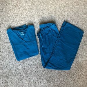 Cherokee Flexibles Caribbean Blue scrub top bottom